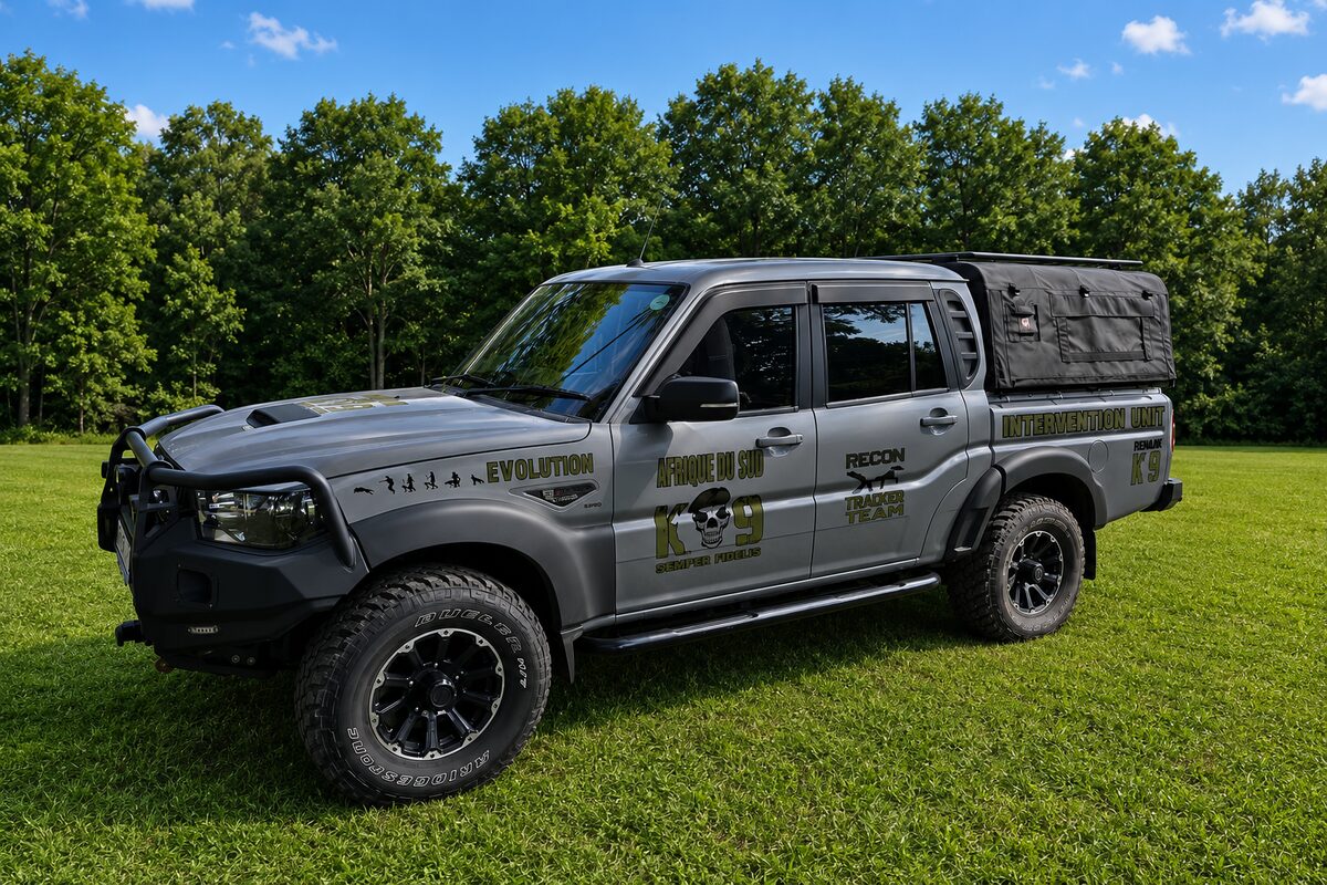 Afrique Du Sud K9 marked response vehicle